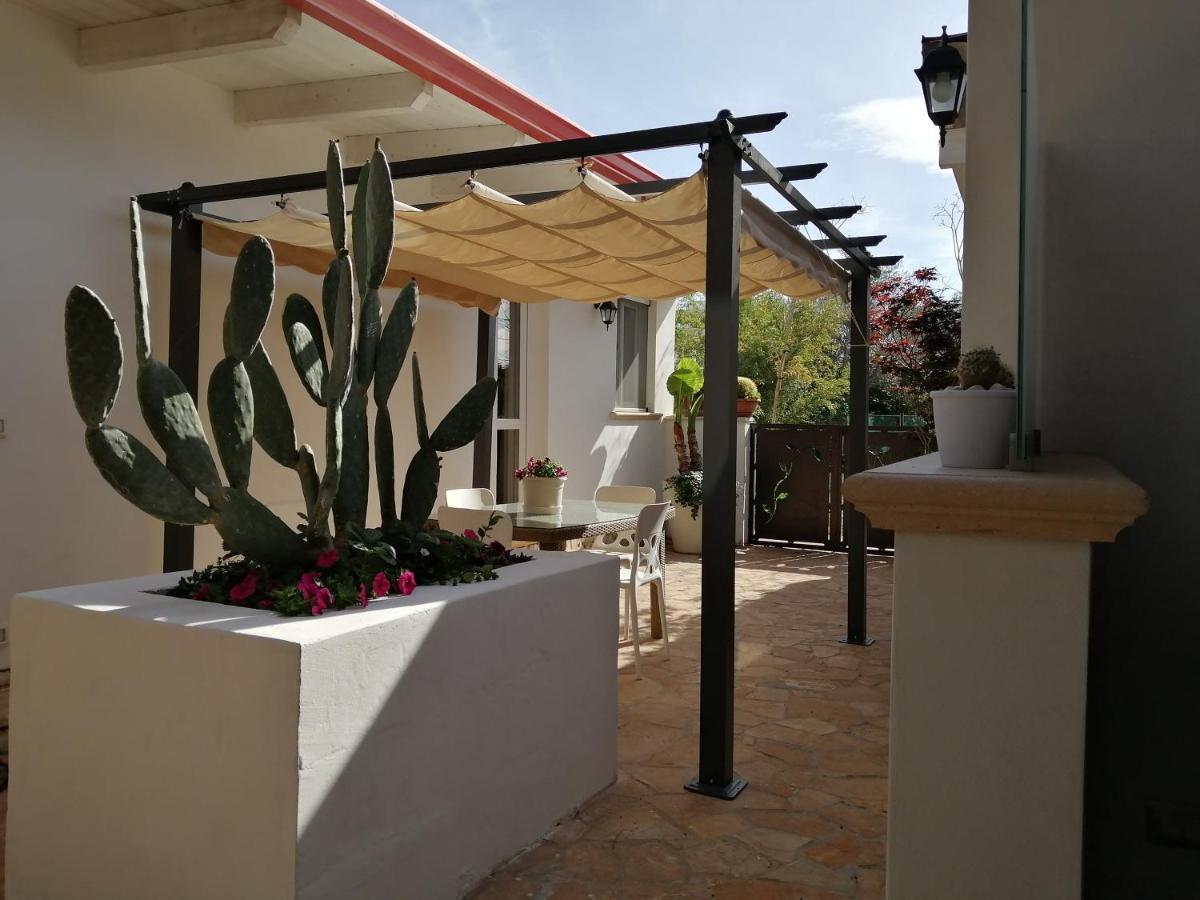 Villa Raggio Di Sole Parcheggio Privato Porto Cesareo Eksteriør billede