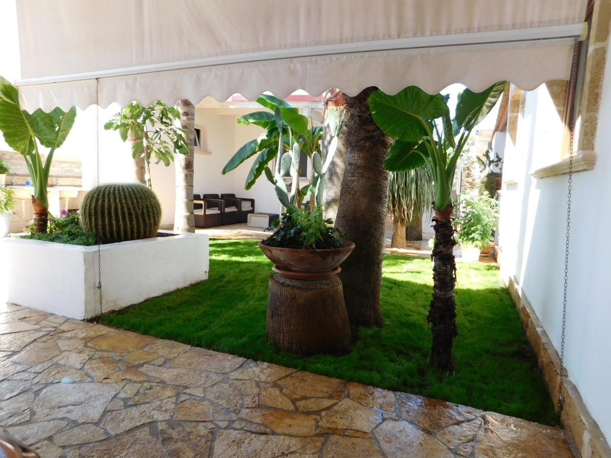 Villa Raggio Di Sole Parcheggio Privato Porto Cesareo Eksteriør billede