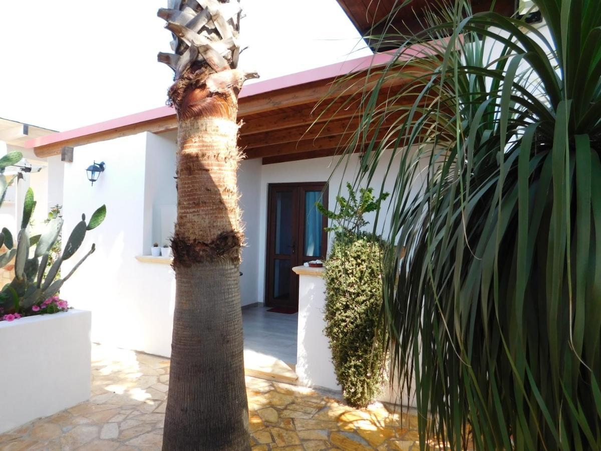 Villa Raggio Di Sole Parcheggio Privato Porto Cesareo Eksteriør billede