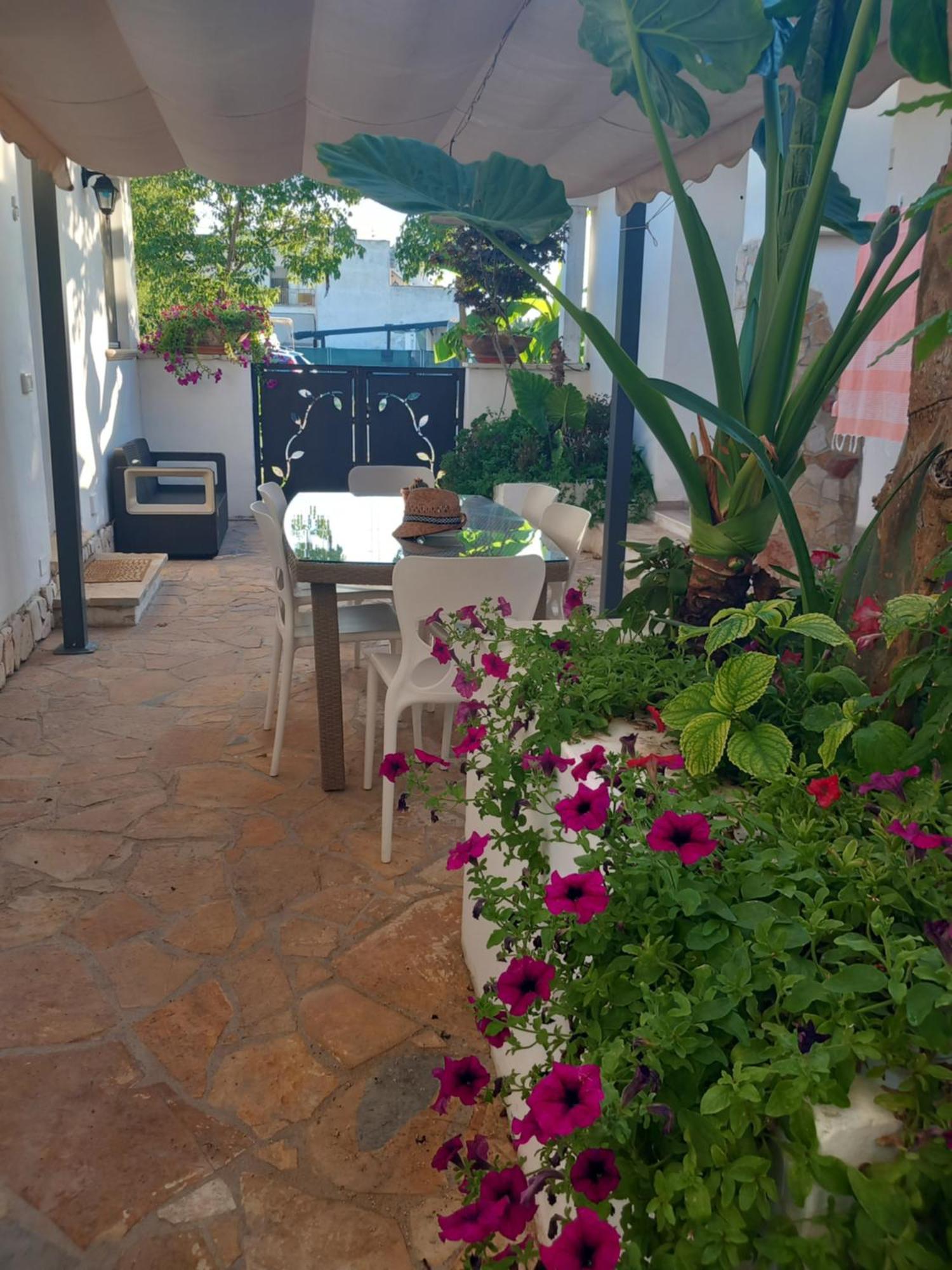 Villa Raggio Di Sole Parcheggio Privato Porto Cesareo Eksteriør billede