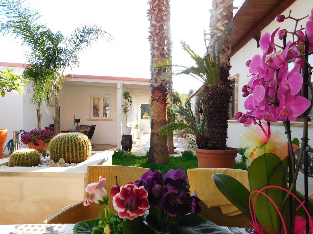 Villa Raggio Di Sole Parcheggio Privato Porto Cesareo Eksteriør billede