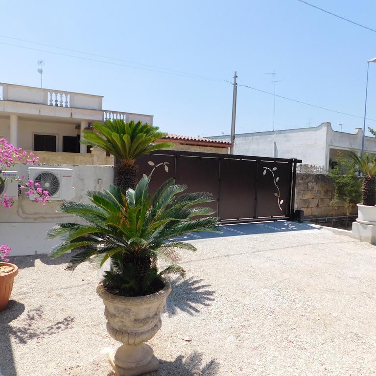 Villa Raggio Di Sole Parcheggio Privato Porto Cesareo Eksteriør billede