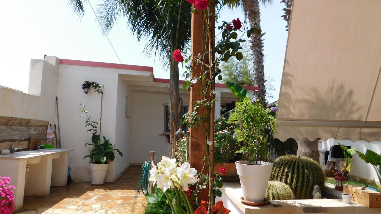 Villa Raggio Di Sole Parcheggio Privato Porto Cesareo Eksteriør billede